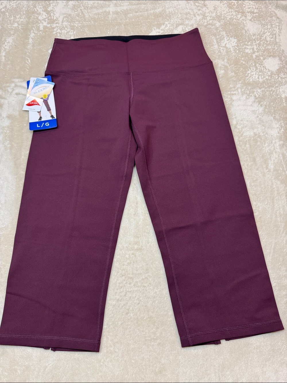 Kirkland Signature Burgundy Cropped Leggings